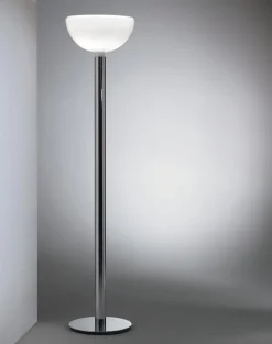Clearance AM2C gulvlampe, krom/hvid Standerlamper|Kontorlamper