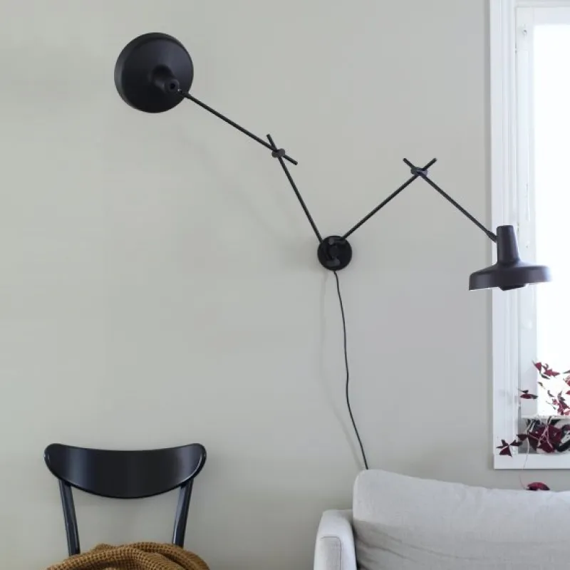 New ARIGATO væglampe dobbelt m/ledning, sort Arbejdslys