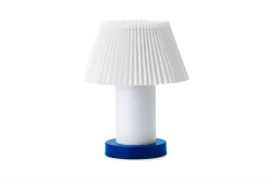 Hot Cellu bordlampe, lyseblå Entre Lamper|Bordlamper