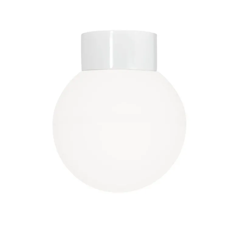 Hot Classic Globe 200 loftlampe / væglampe IP54, hvid/mat opal Hvide Lamper|Glas Lamper