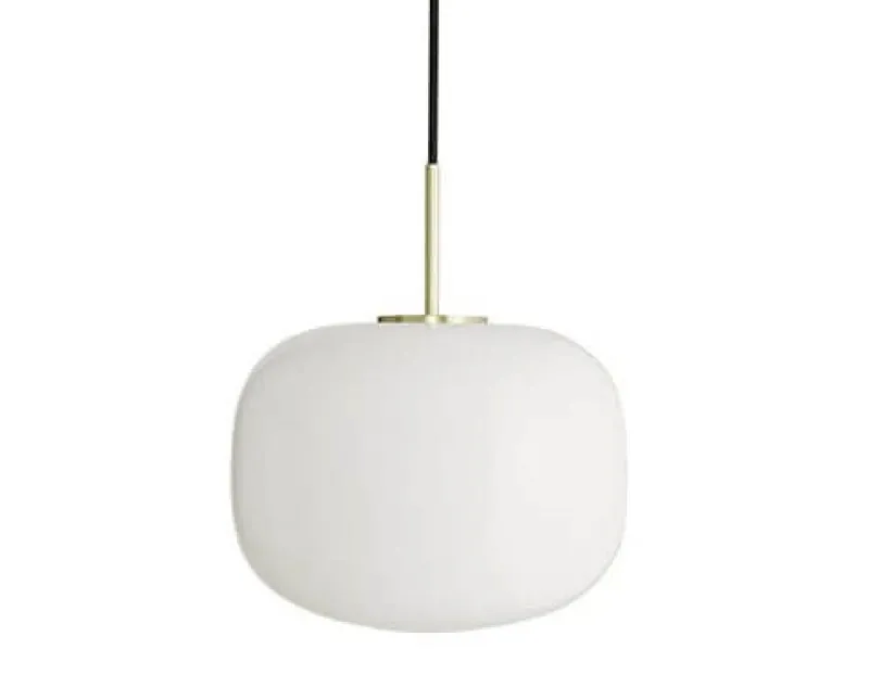 Cuscino pendel medium Ø26, messing/opal Messinglamper|Hvide Lamper