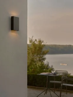 Best Fold 15 udendørs væglampe LED, seaside sort Sorte Væglamper|Væglamper