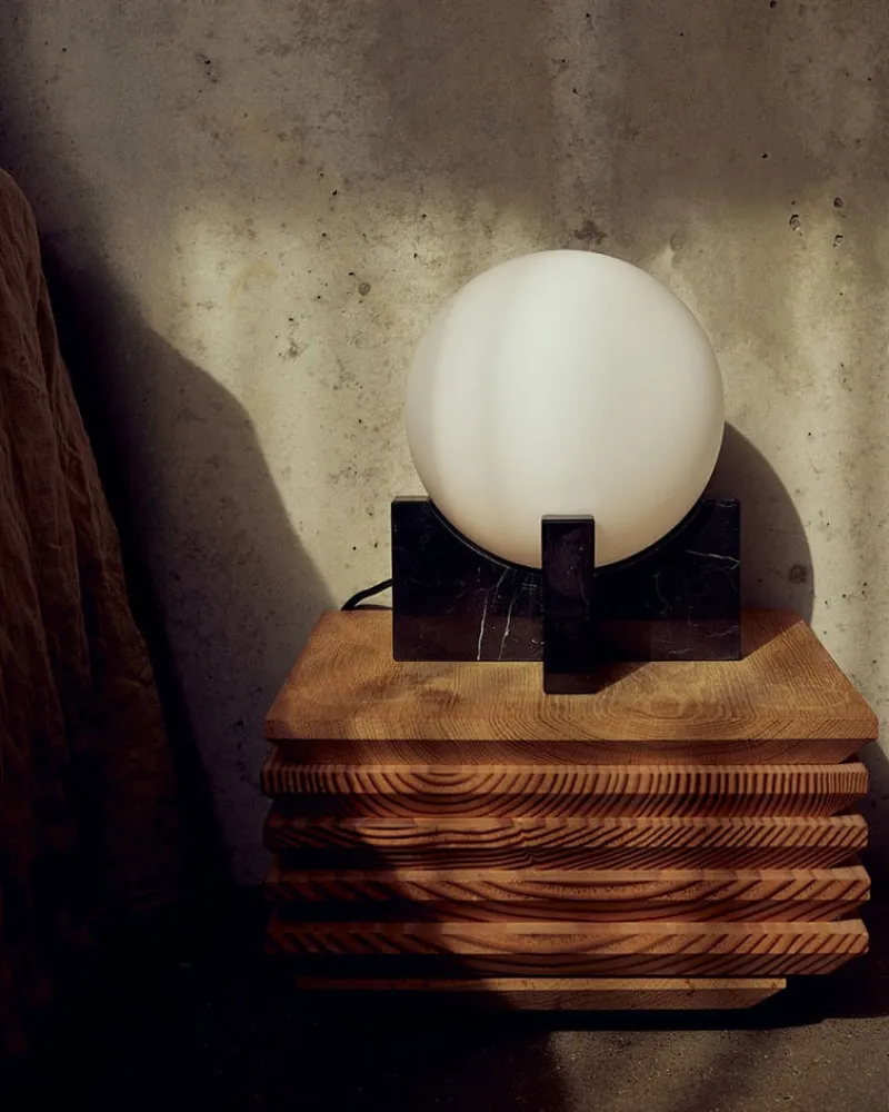 Hito bordlampe / væglampe, sort/opal Sorte Væglamper|Marmor Lamper