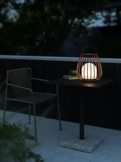 Online Jim To-Go batterilampe, rød Transportable Lamper|Havelamper