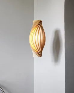 Hot NO111 pendel, birk/natur, 20 x 72 cm Lamper I Træ|Spisebordslamper