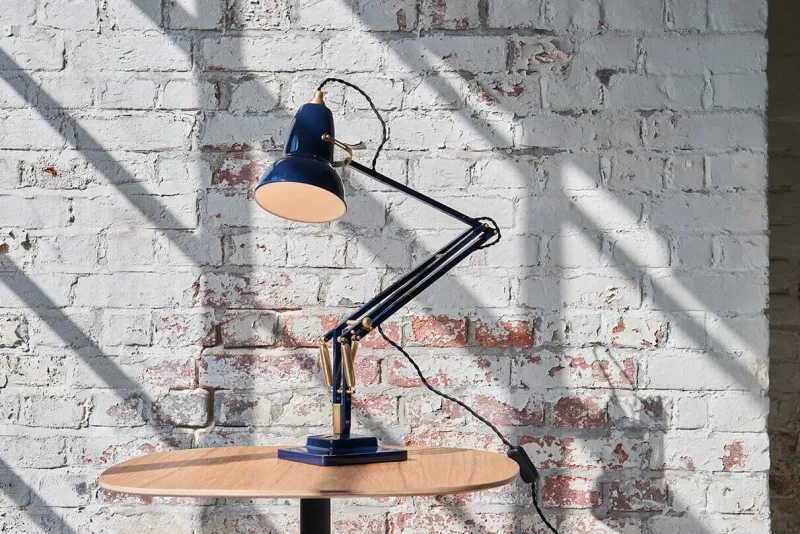 Original 1227 bordlampe, messing/blå Skrivebordslamper|Læselamper