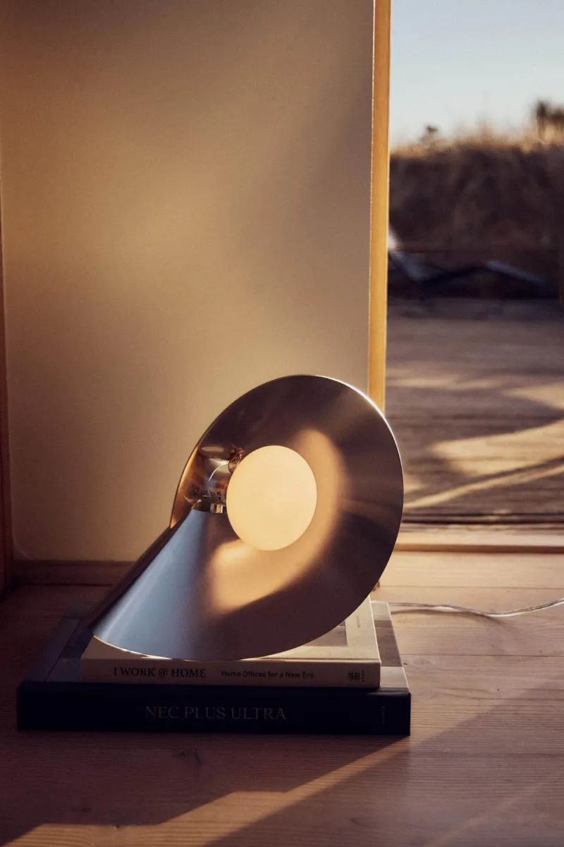 Sale Peel bordlampe, rustfrit stål Skrivebordslamper|Lamper Til Reol