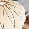 Pinecone Bordlampe, stor - Ø50, hvid/guld Glas Lamper|Bordlamper