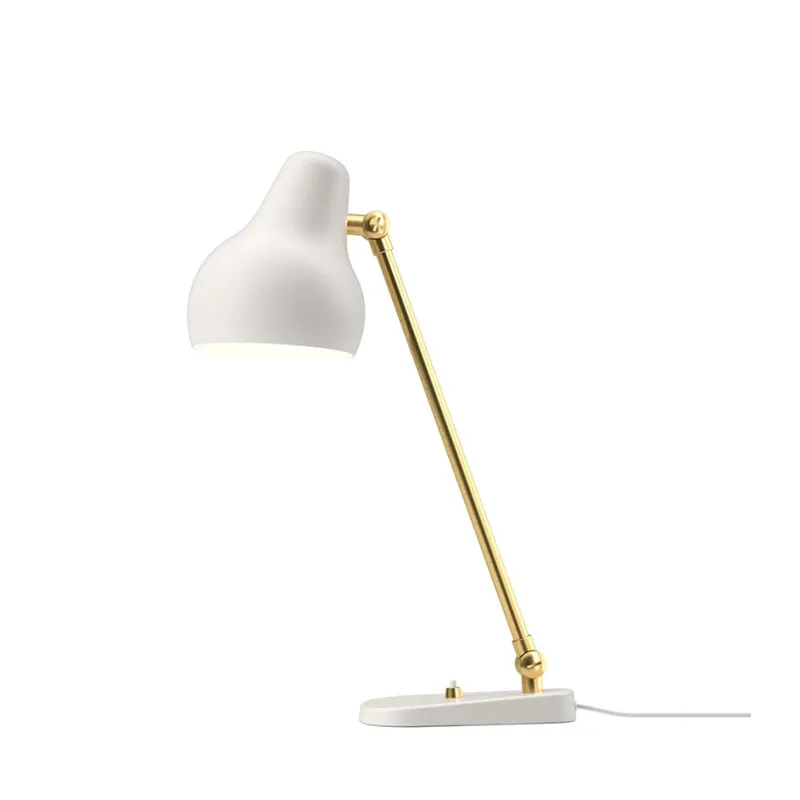 Clearance VL38 bordlampe, hvid Messinglamper|Hvide Lamper